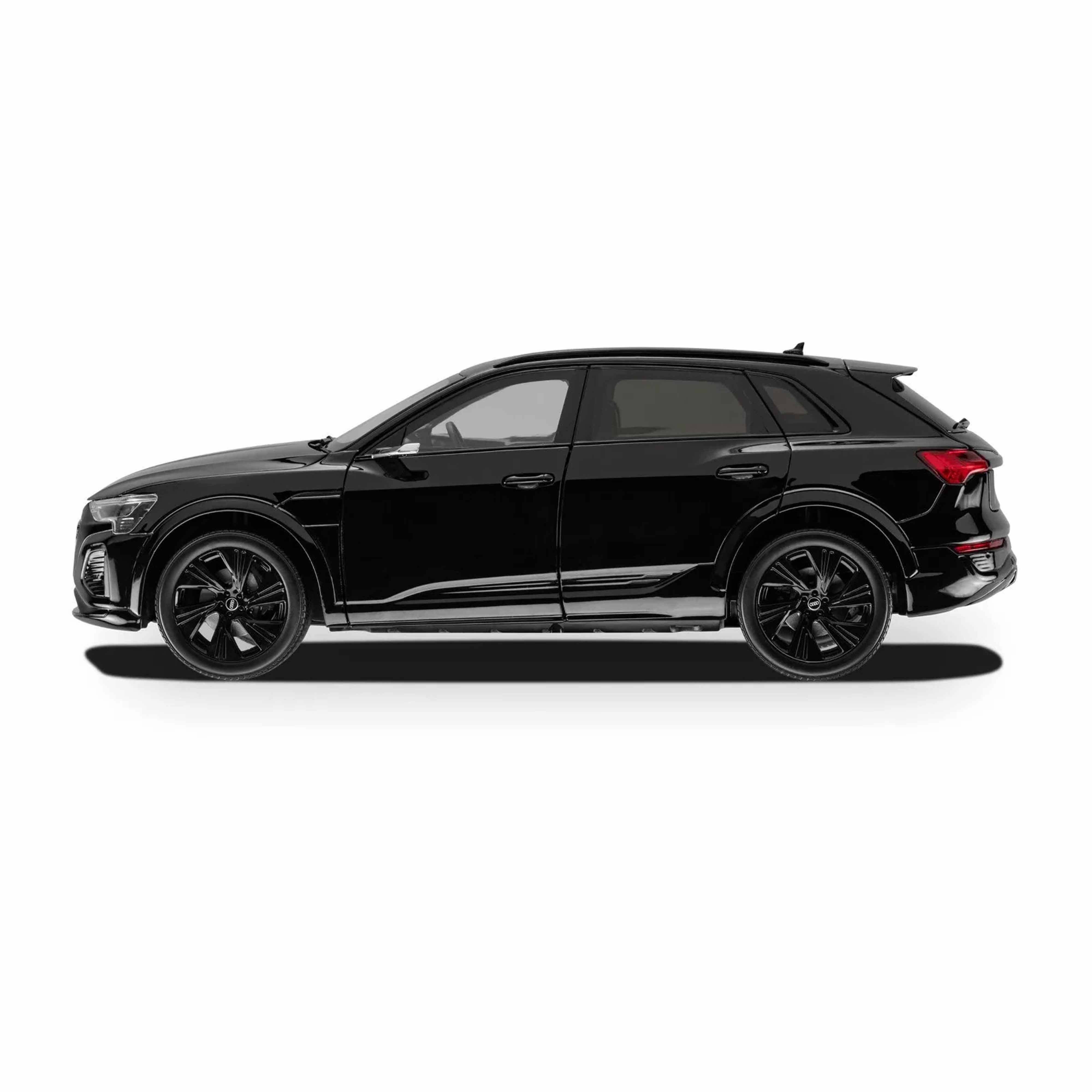 norev-audi-q8-e-tron-2023-mythos-noir-mythe-modellino-auto-1-18 image 3