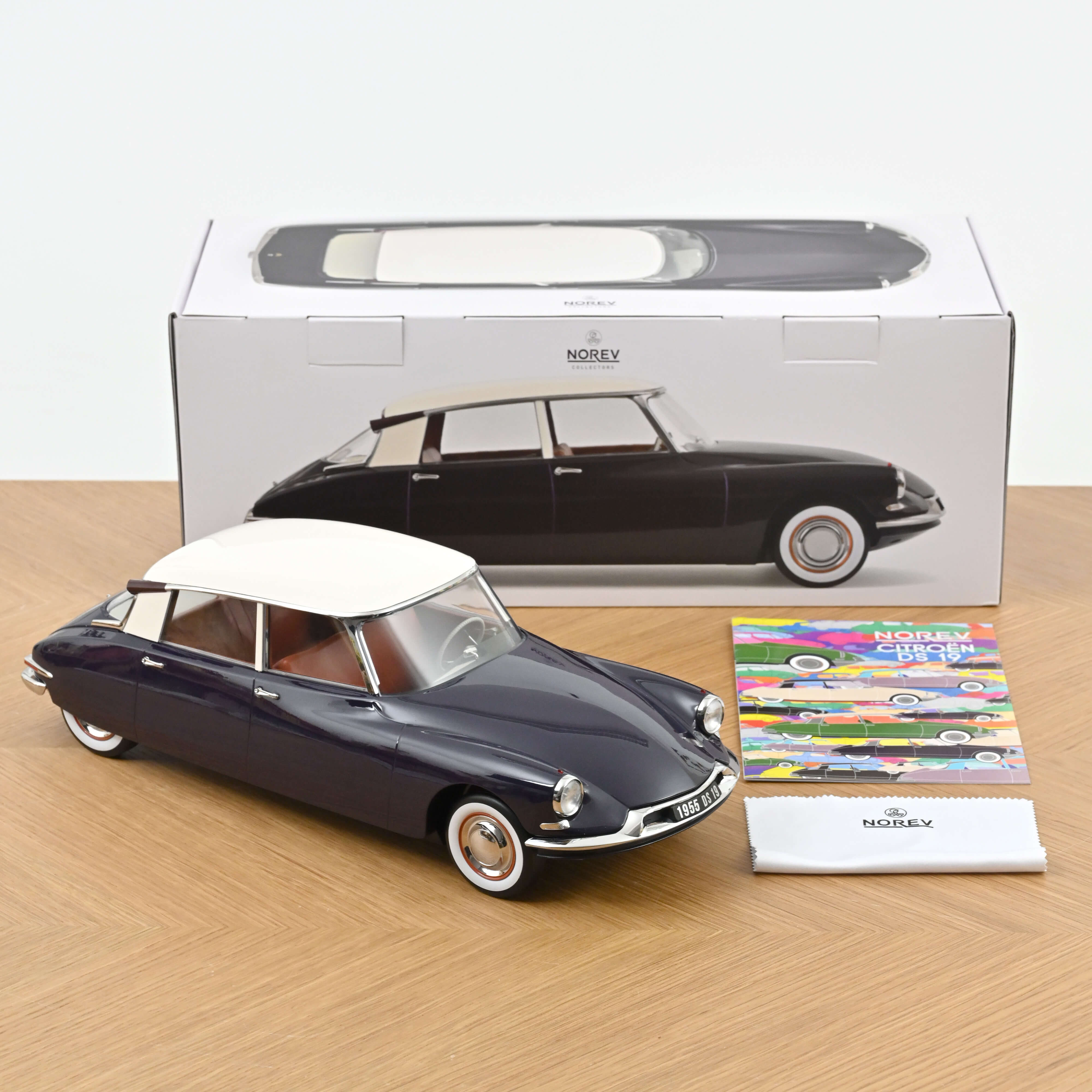 norev-citro-n-ds-19-1955-modellino-auto-1-12-aubergine-et-champagne image 7