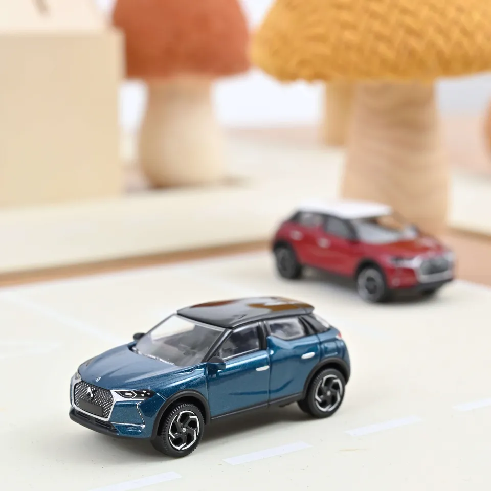 norev-ds-3-crossback-blu-suv-compatto-die-cast-1-64 image 1