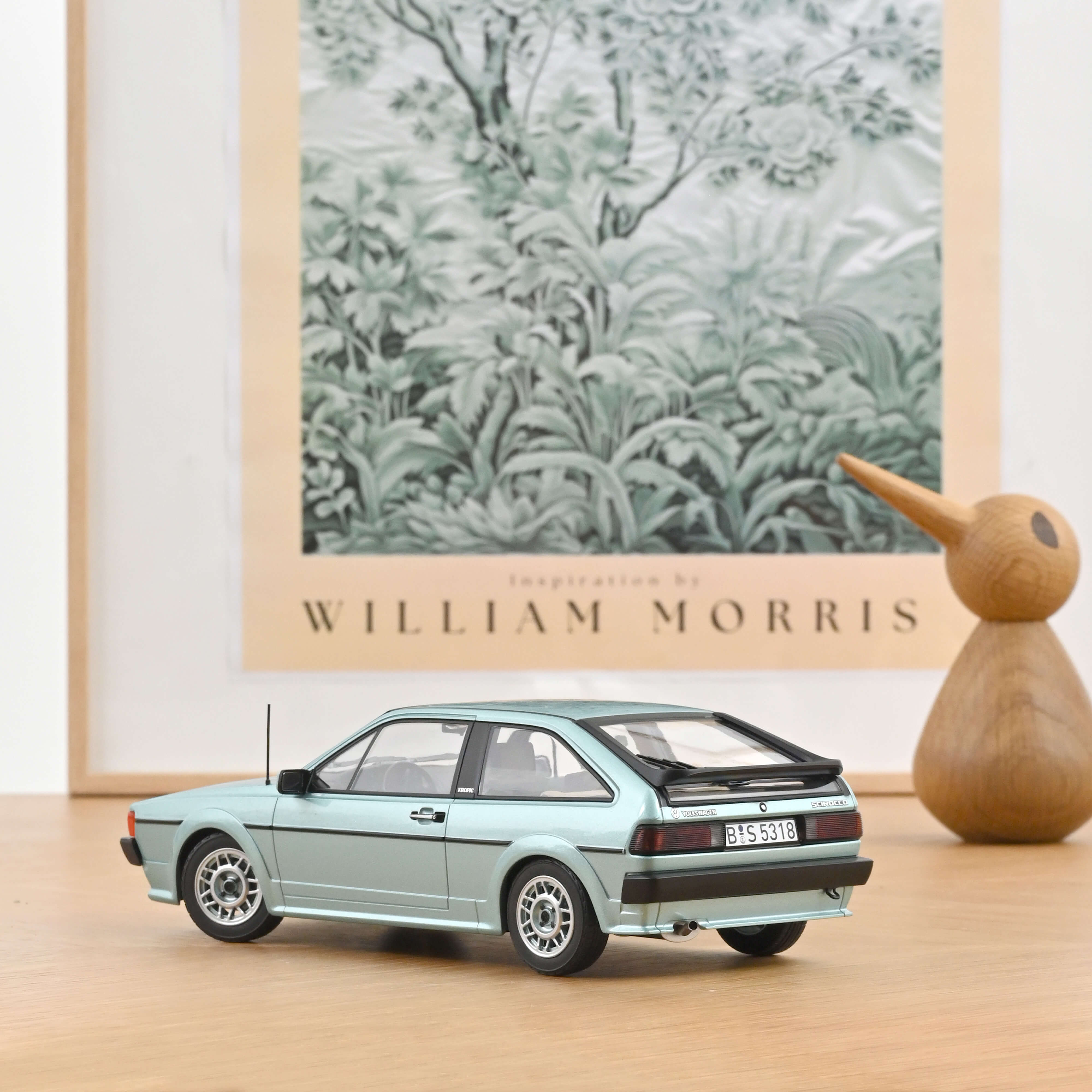 norev-vw-scirocco-1986-turquoise-madison-metallise-1-18-edizione-200-pezzi image 2