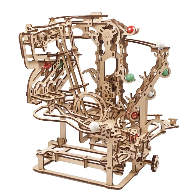 ugears-marble-run-chain-hoist-percorso-biglie-in-legno-con-sollevatore-a-catena image 1