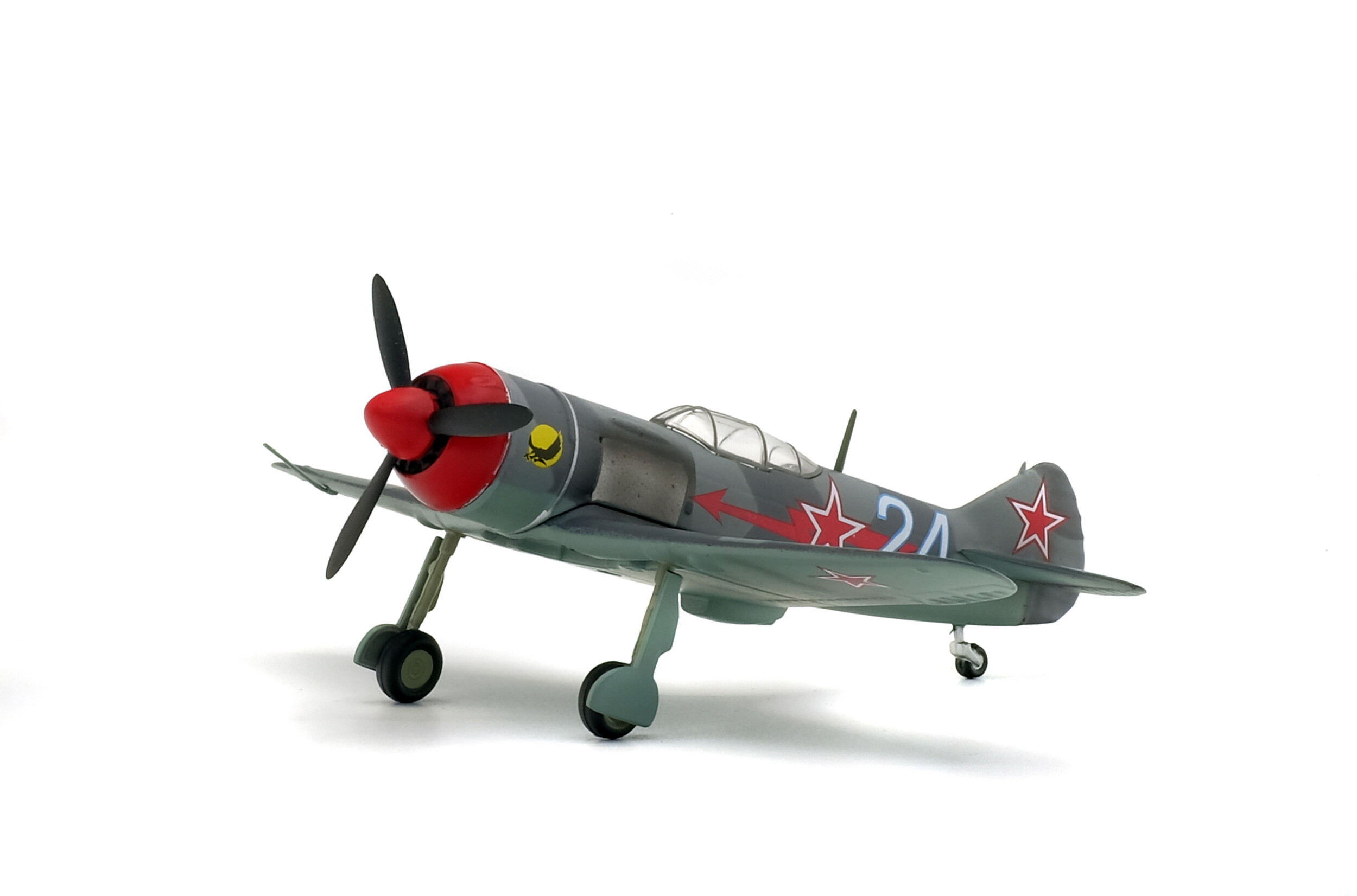 solido-lavochkin-la-7-9th-giap-germany-1945-modellino-aereo-militare-collezione image 2