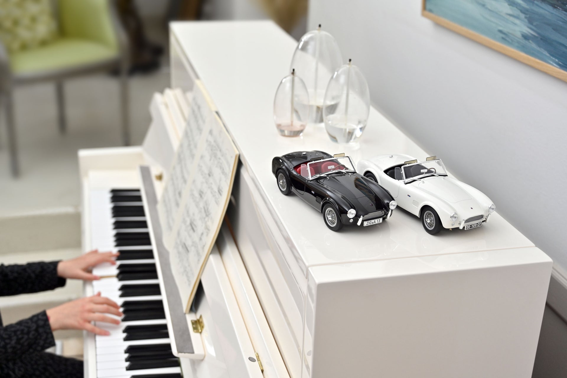 norev-ac-cobra-289-1963-white-modellino-auto-1-18 image 1
