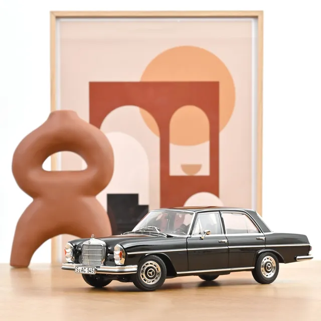norev-mercedes-benz-280-se-w108-1968-modellino-auto-1-18-nero image 1