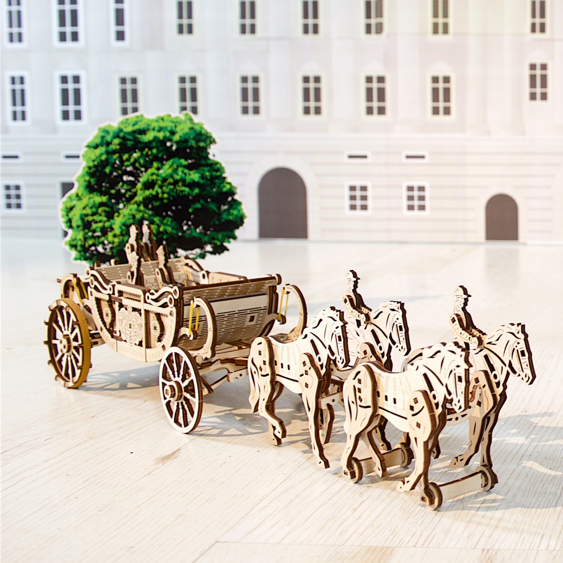 ugears-carrozza-reale-royal-carriage-kit-legno-3d image 6