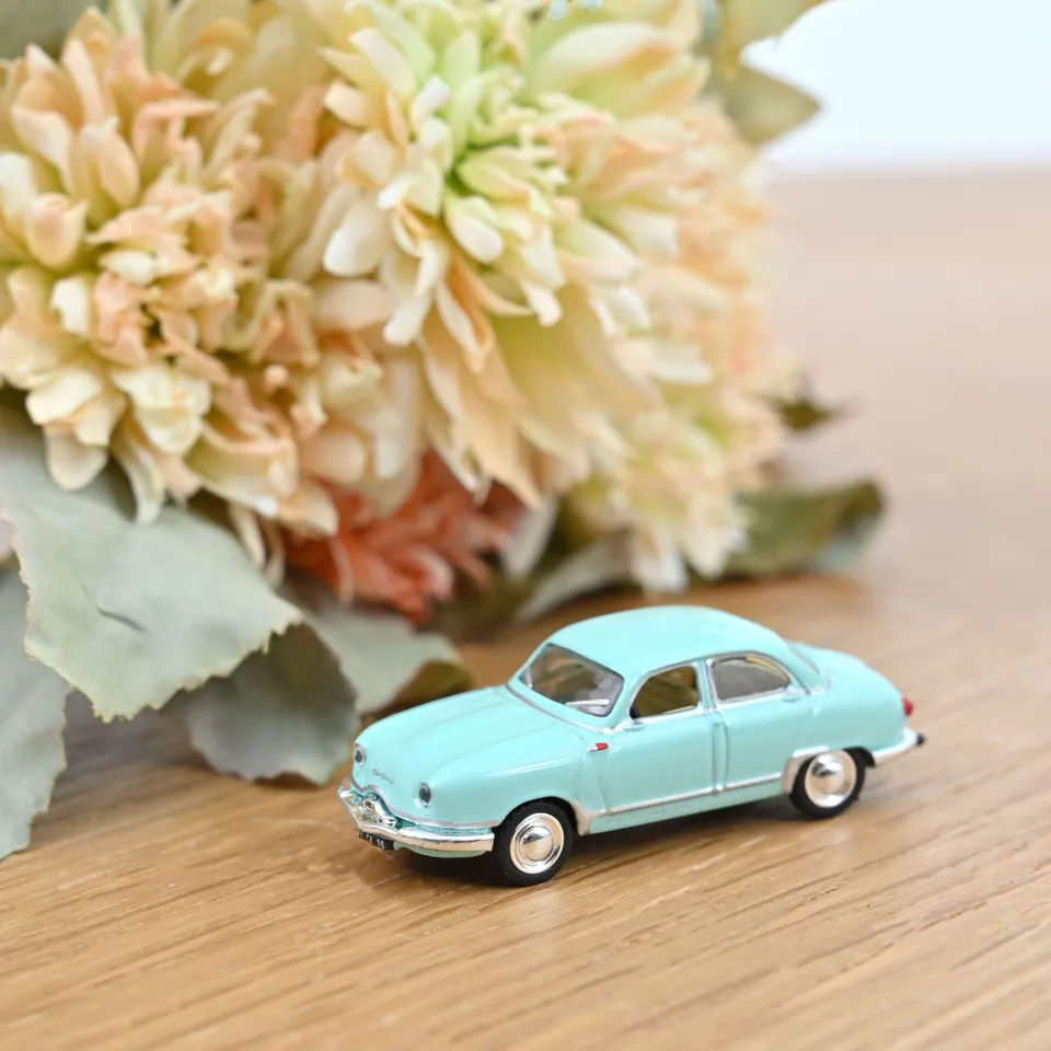 norev-panhard-dyna-z12-1958-modellino-auto-1-87-verde-aigue-marine image 1