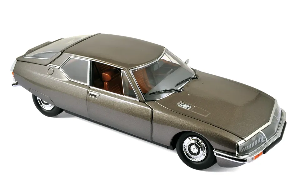 norev-citro-n-sm-1971-marrone-scarabeo-modellino-auto-1-18 image 1