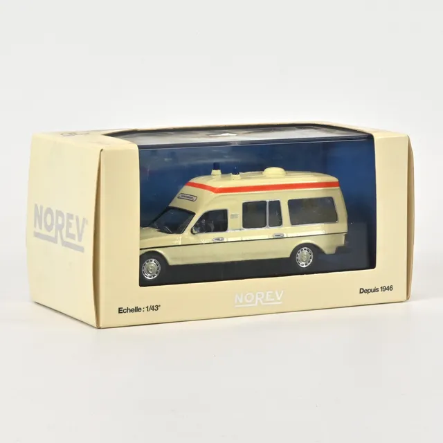 norev-mercedes-ambulanza-tedesca-1-43-modellino-mezzo-di-soccorso-die-cast image 1