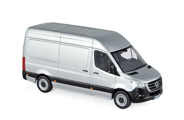 norev-mercedes-benz-sprinter-2018-argento-1-43-modellino image 1