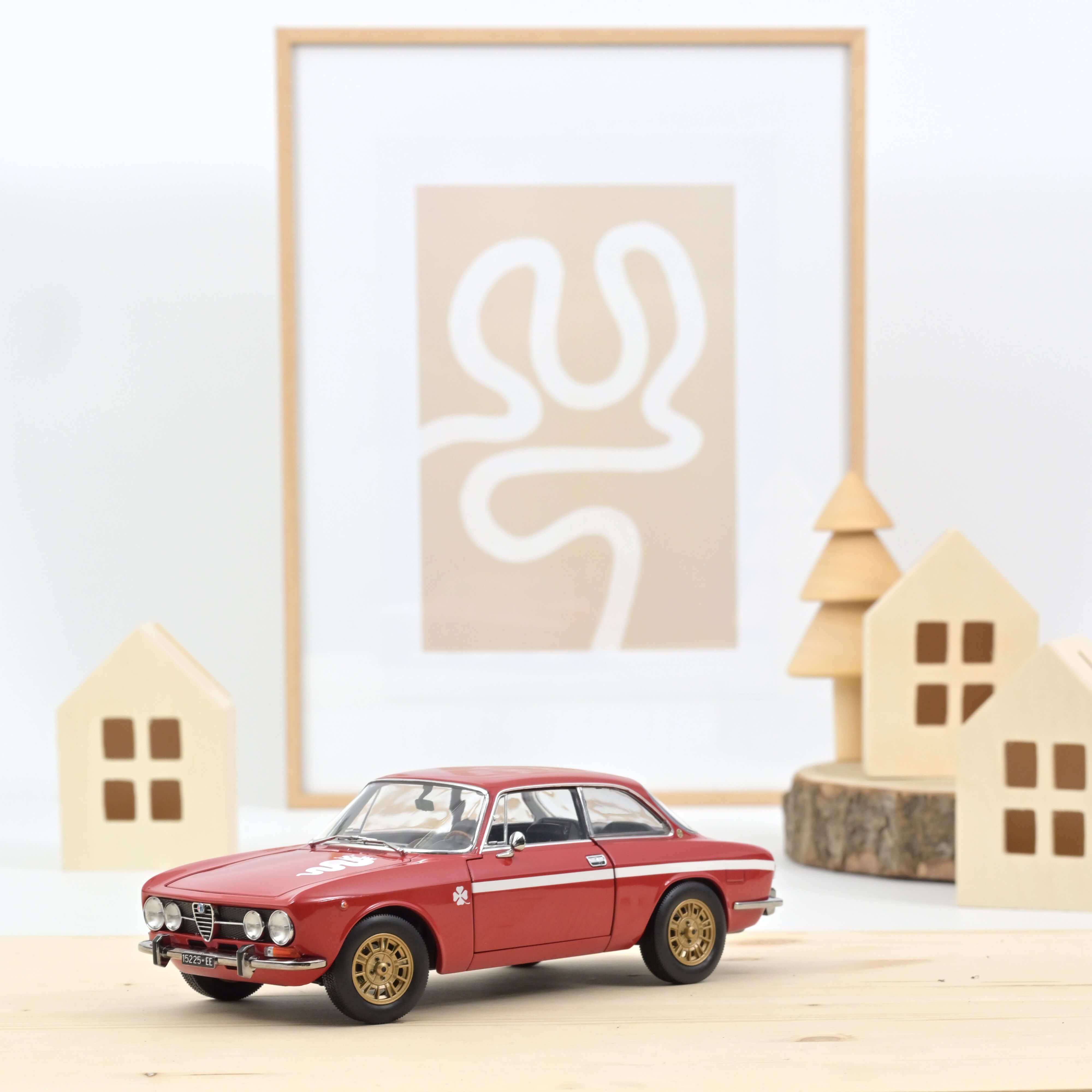 norev-alfa-romeo-1750-gtv-1970-rosso-modellino-auto-1-18-200-pezzi image 1