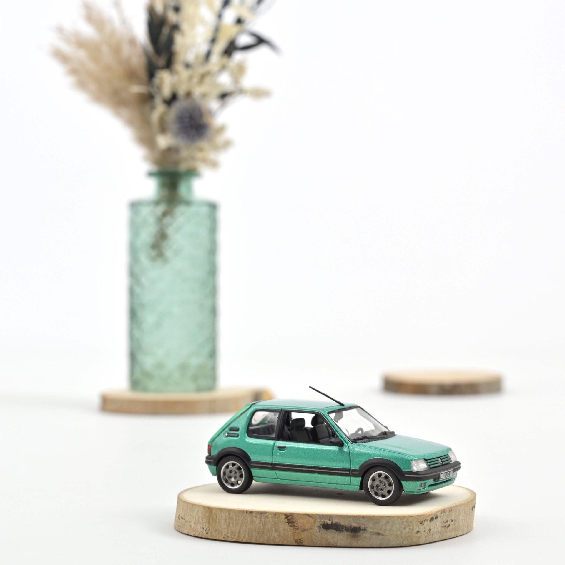 norev-peugeot-205-gti-griffe-1990-modellino-auto-die-cast-1-43-verde image 1
