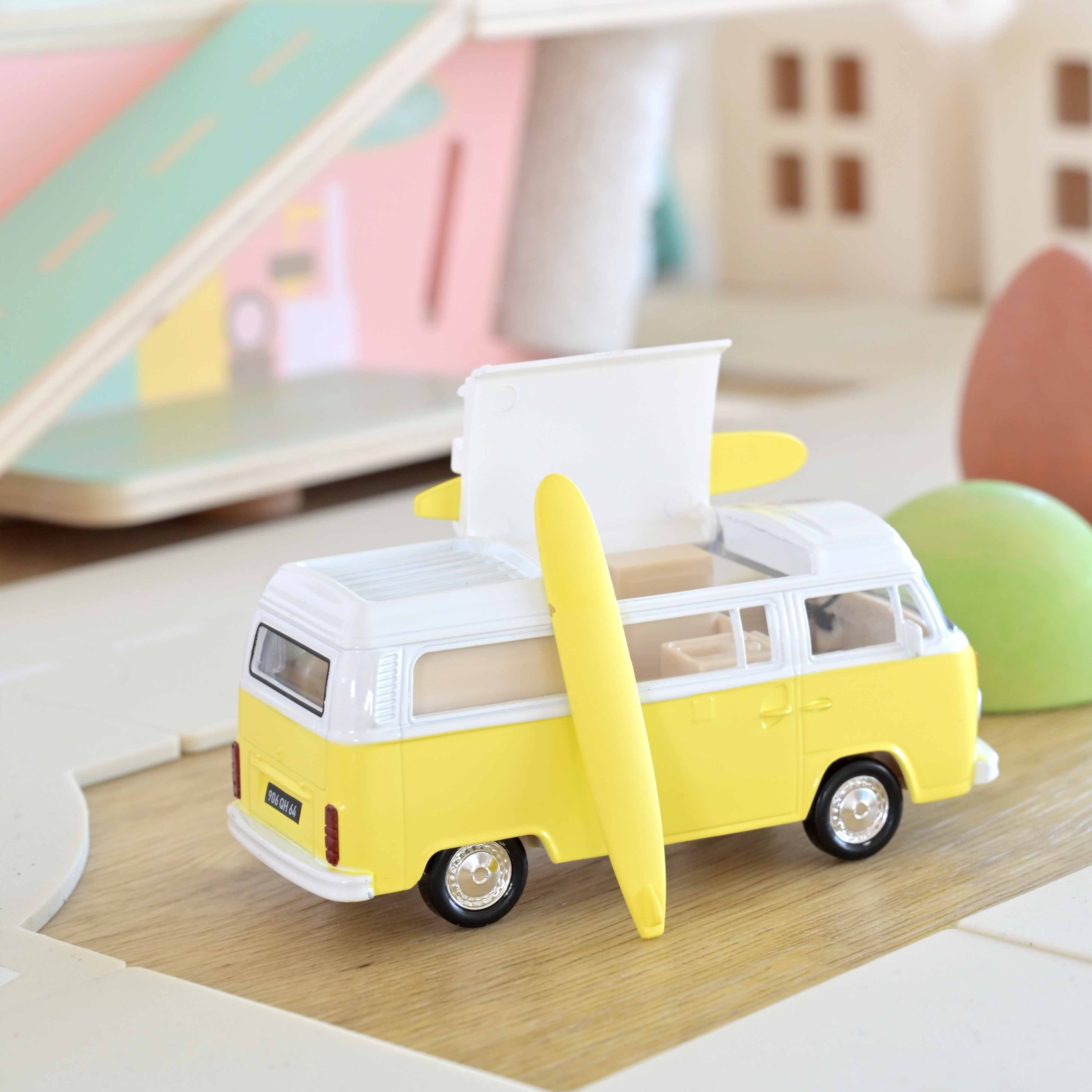 norev-vw-combi-t2b-camper-van-1973-modellino-1-43-jaune-jet-car image 2
