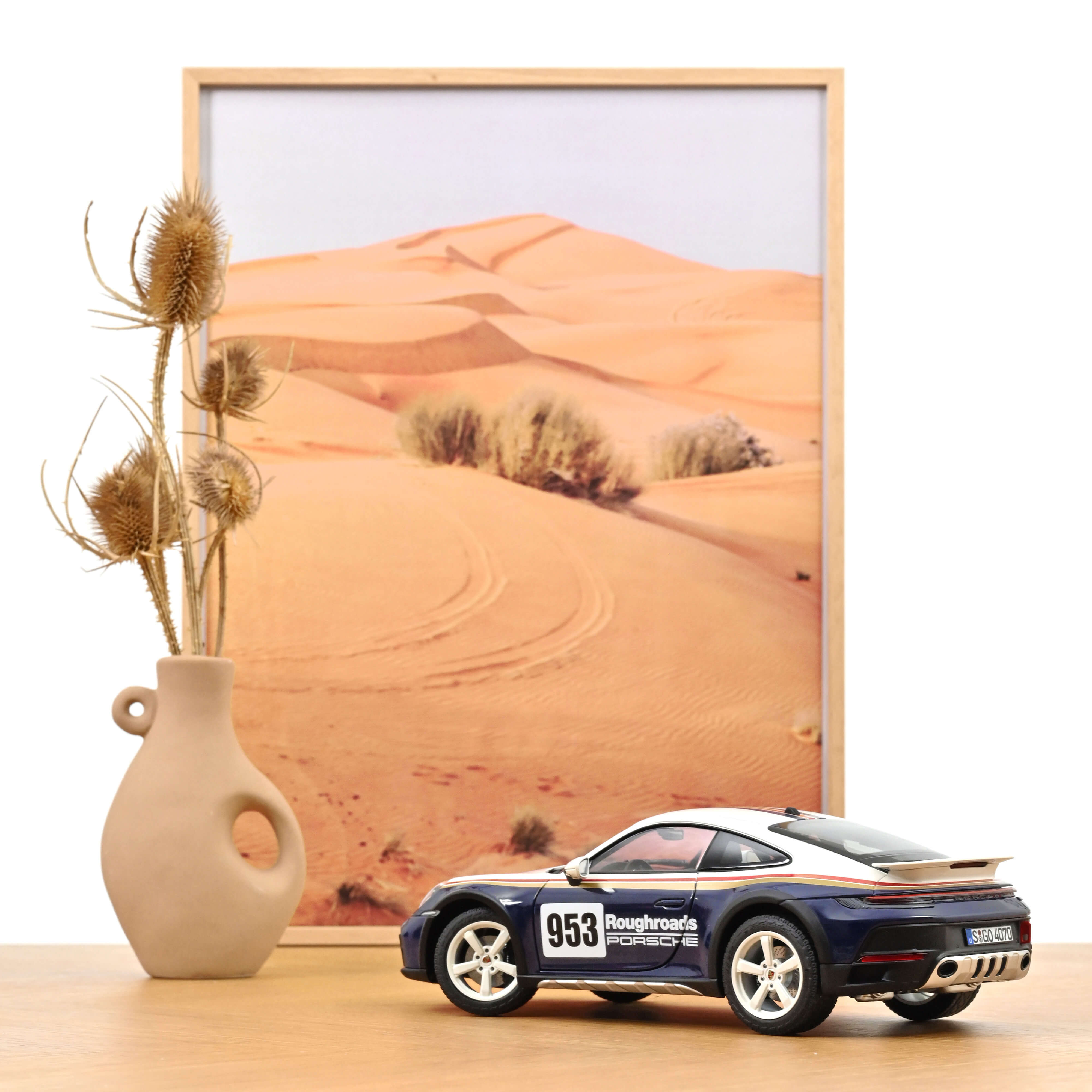 norev-porsche-911-dakar-2023-roughroads-modellino-auto-1-18 image 3