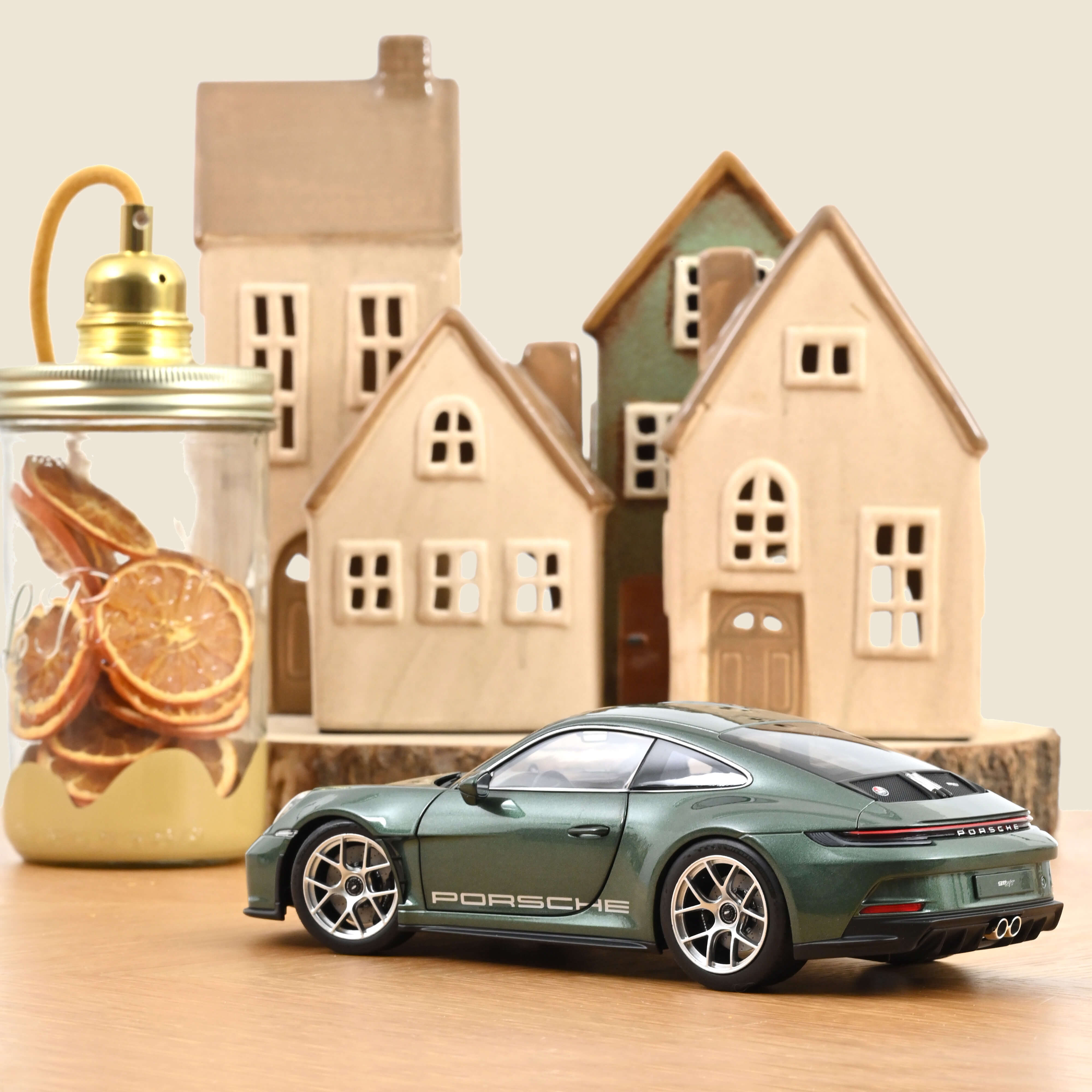 norev-porsche-911-s-t-2023-verde-malachite-metallizzato-1-18 image 3