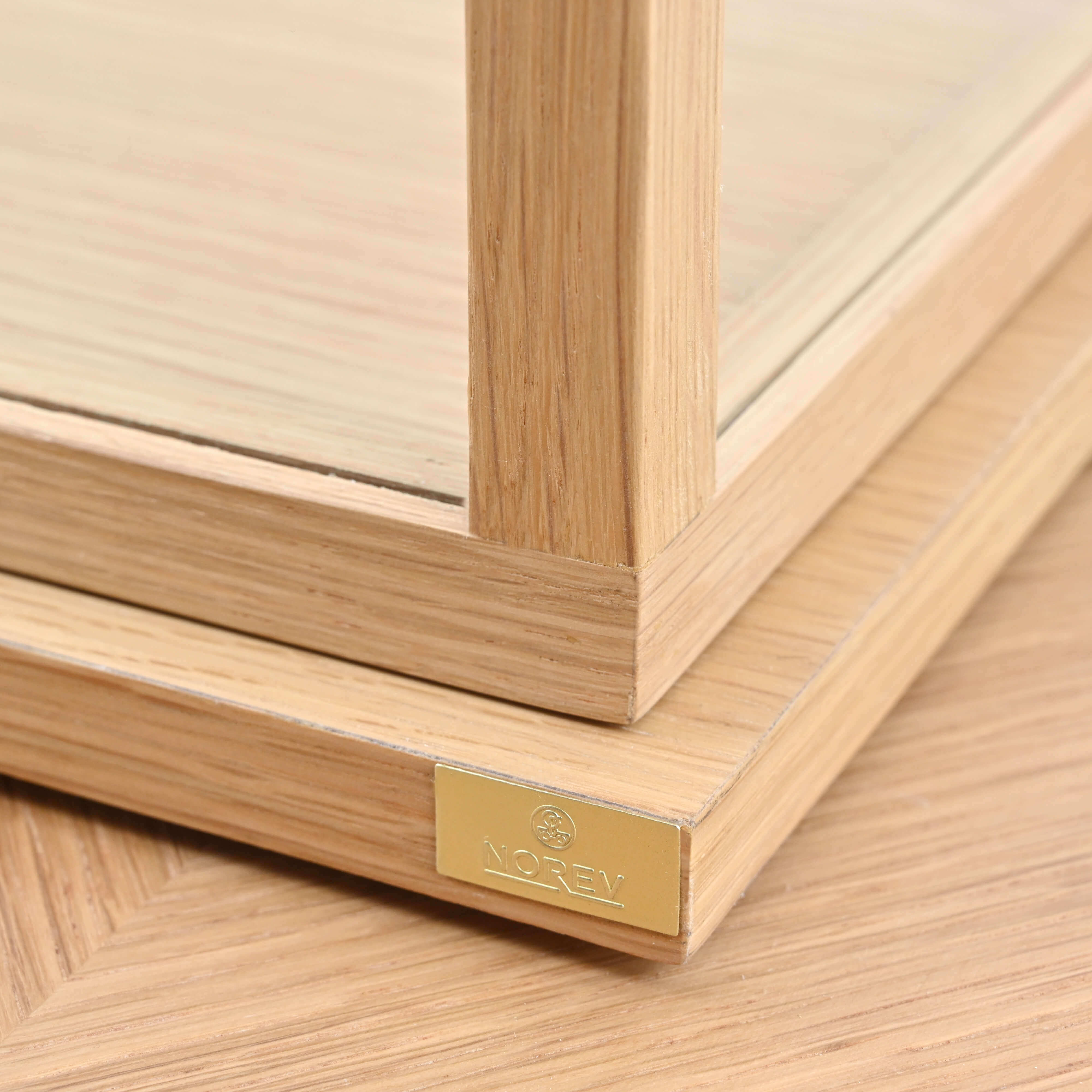 norev-vetrina-in-vetro-e-rovere-fsc-1-12 image 7