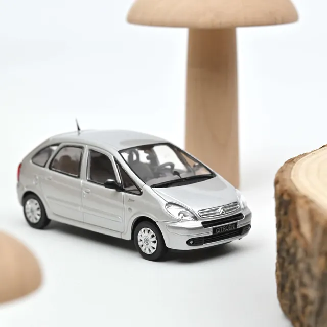 norev-citro-n-xsara-picasso-2004-silver-1-43-modellino-die-cast-jet-car image 1