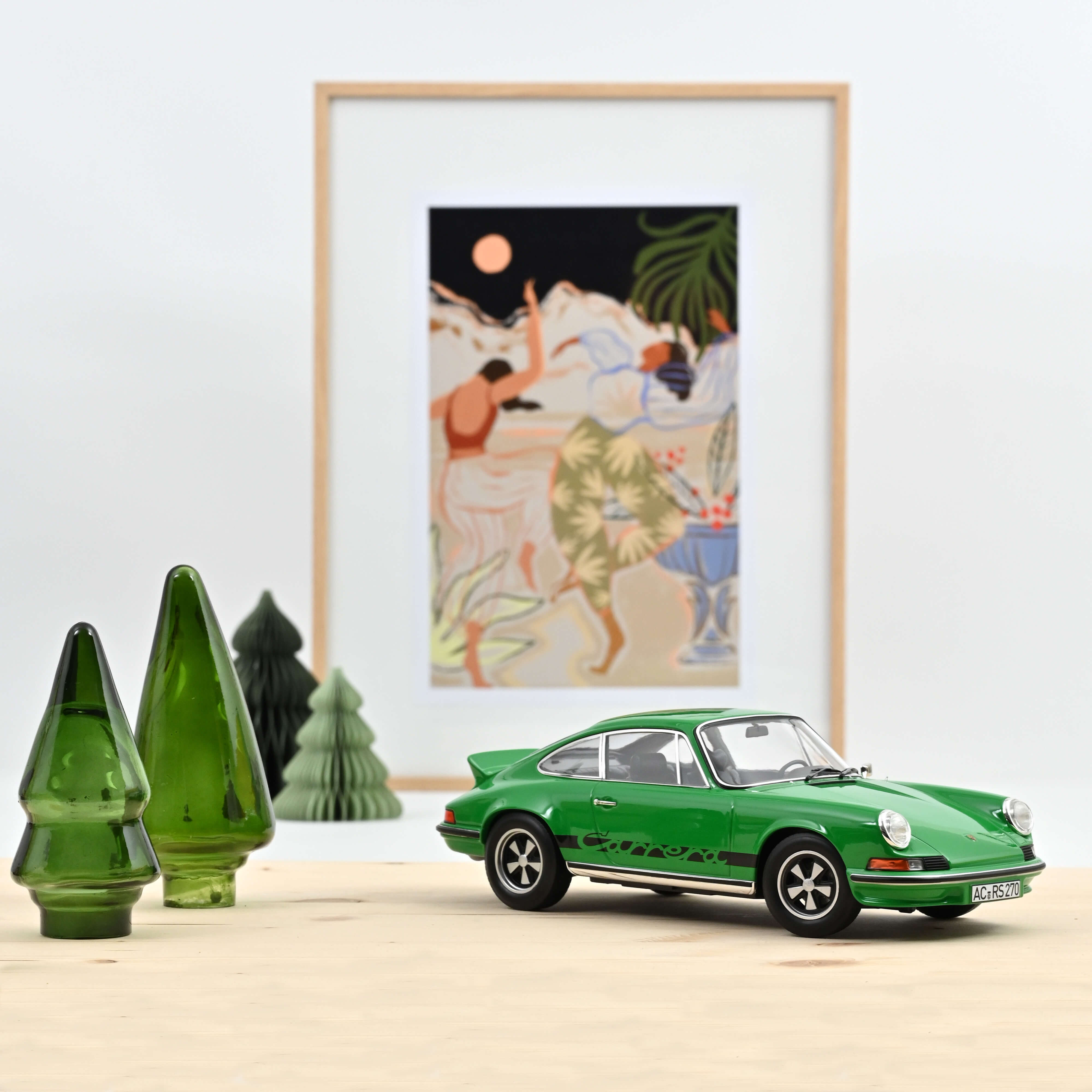 norev-porsche-911-carrera-rs-1973-modellino-auto-1-18-verde-con-nero-touring image 1
