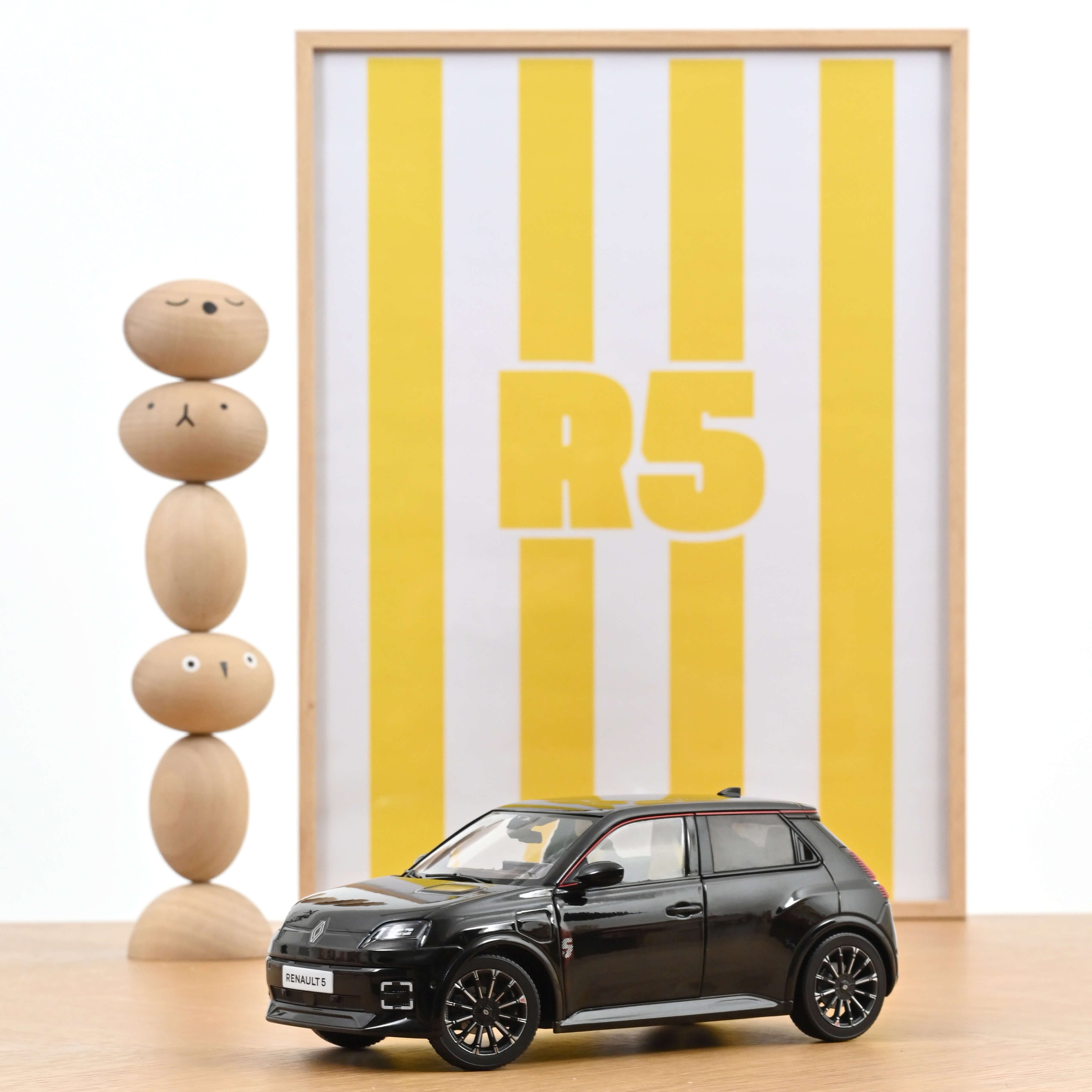 norev-renault-5-e-tech-electrique-2024-noir-etoil-1-18-edizione-300pcs image 8