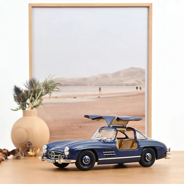 norev-mercedes-benz-300-sl-1954-bleu-modellino-auto-1-18 image 1