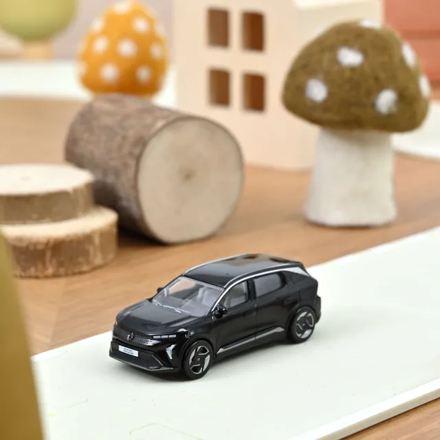 norev-renault-scenic-e-tech-100-electric-2024-diamond-black-1-64-modellino-auto image 1