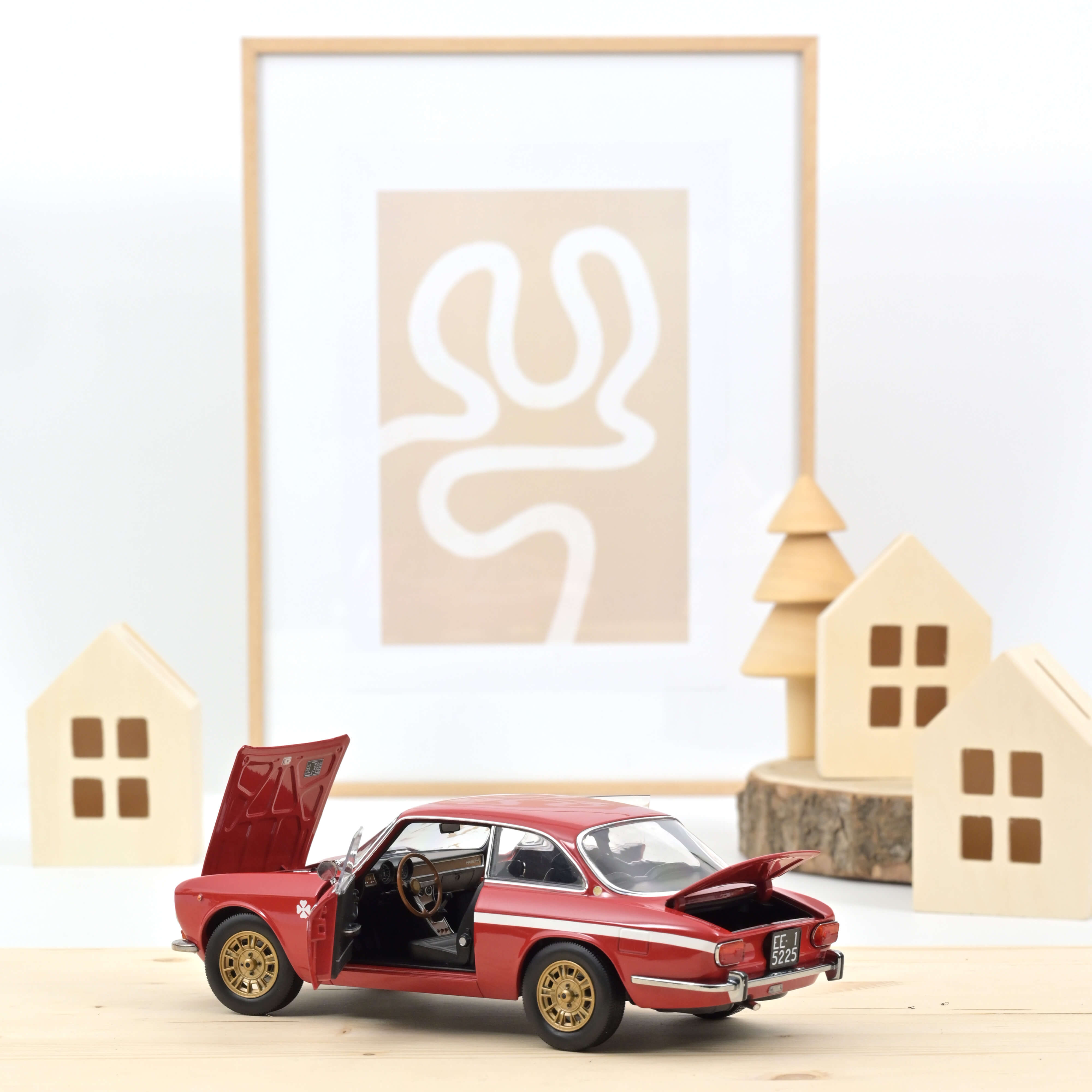 norev-alfa-romeo-1750-gtv-1970-rosso-modellino-auto-1-18-200-pezzi image 2