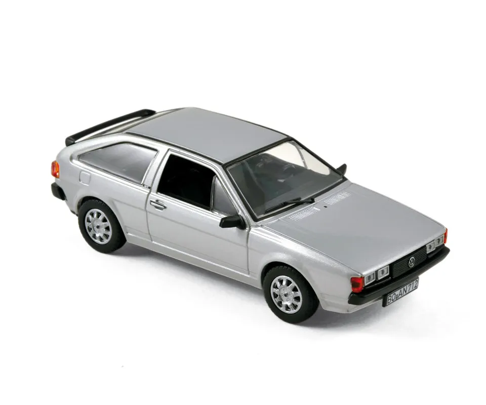 norev-vw-scirocco-gt-1981-modellino-auto-1-43-argento image 1