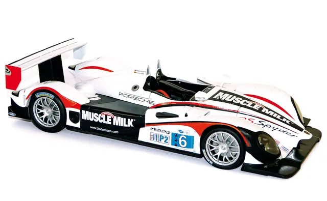 norev-porsche-rs-spyder-2010-n-6-muscle-milk-1-18-modellino-corsa image 1