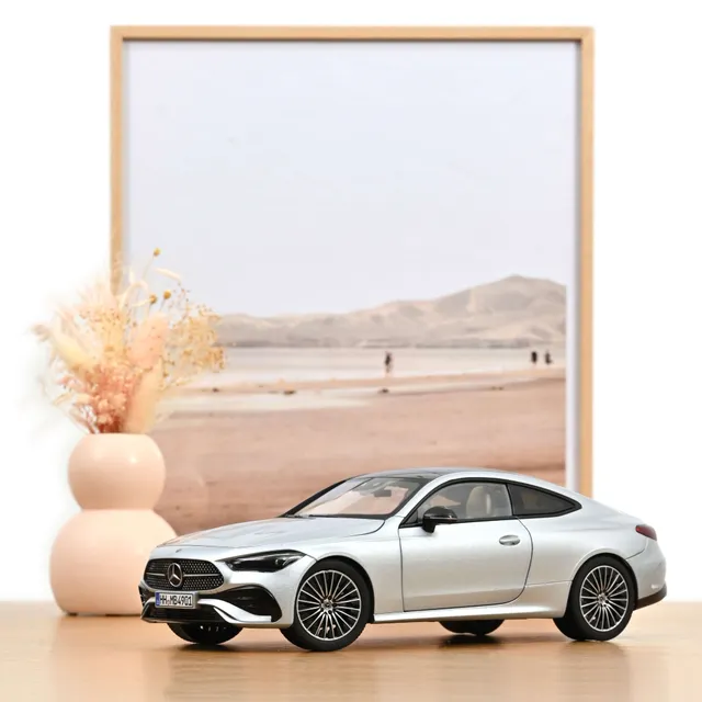 norev-mercedes-benz-cle-coup-2024-argento-high-tech-1-18 image 1