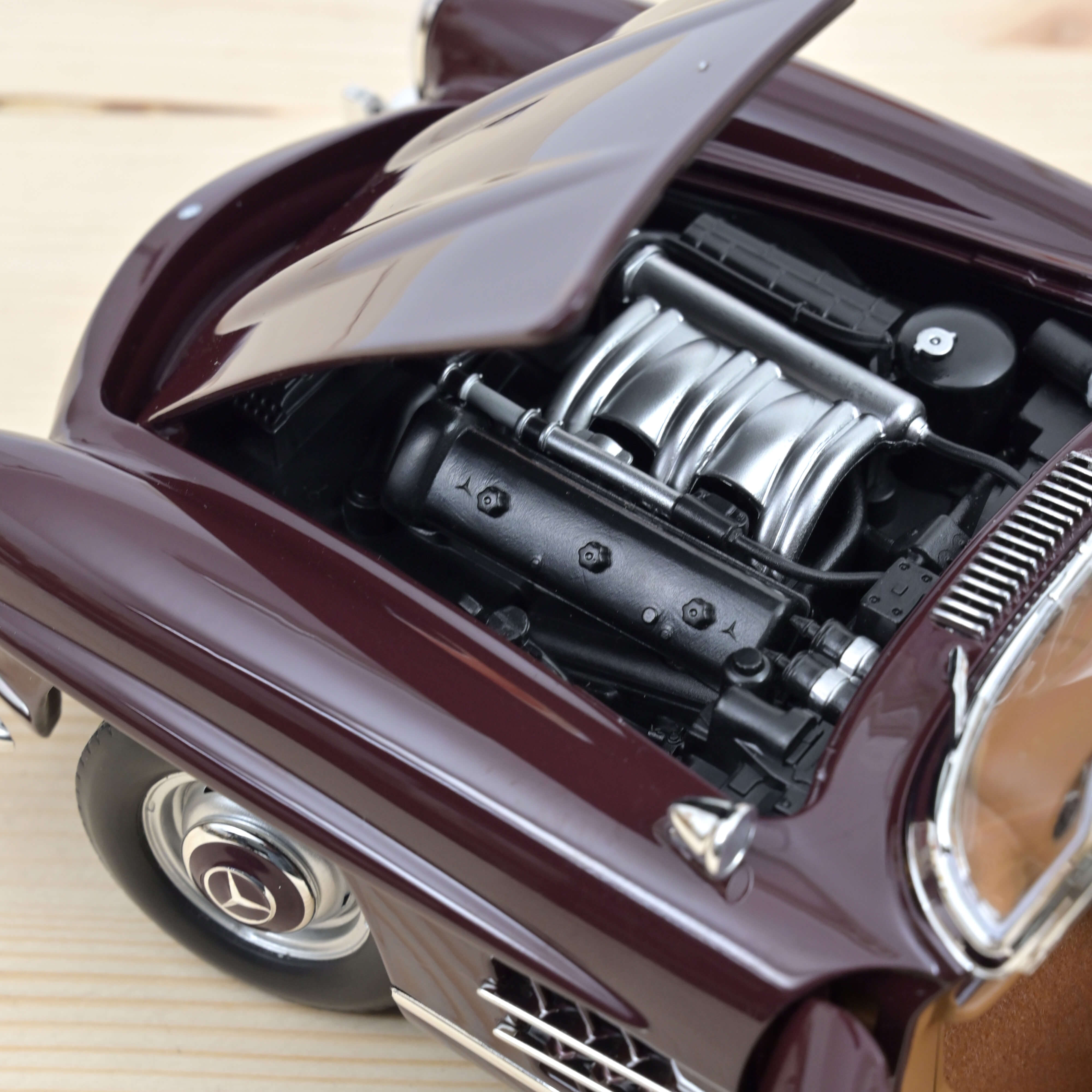 norev-mercedes-benz-300-sl-roadster-1957-rosso-1-18-modellino-classico-cabrio image 4