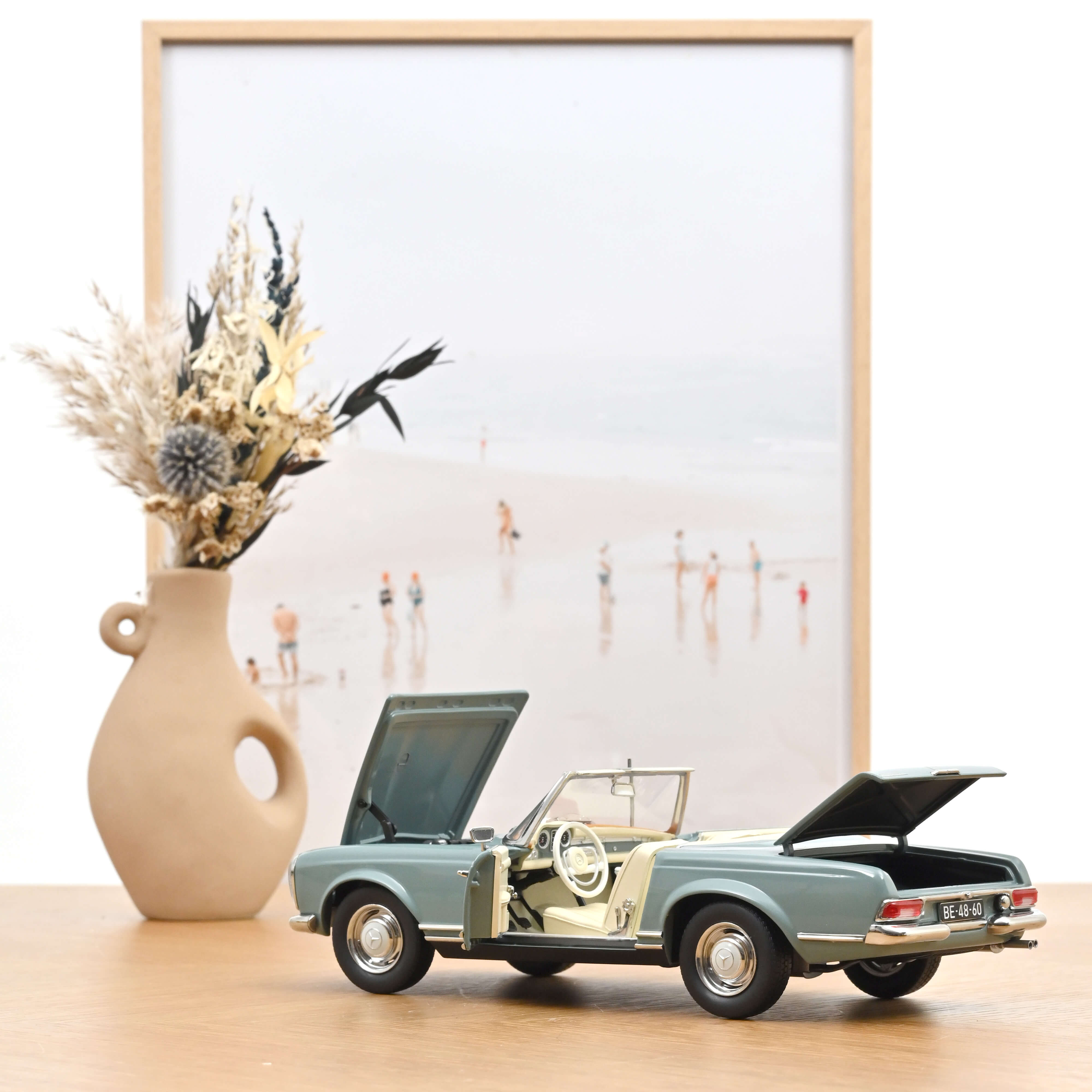 norev-mercedes-benz-230-sl-pagoda-1963-blu-horizon-1-18 image 3