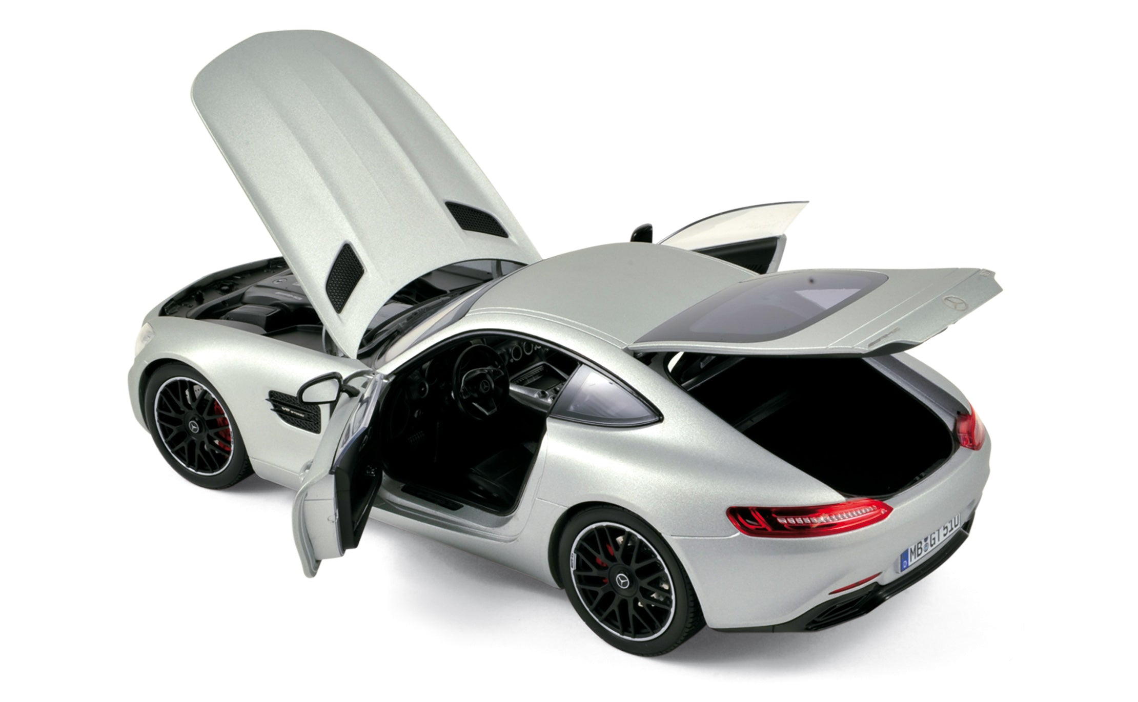 norev-mercedes-benz-amg-gt-2015-argent-modellino-auto-1-18 image 2