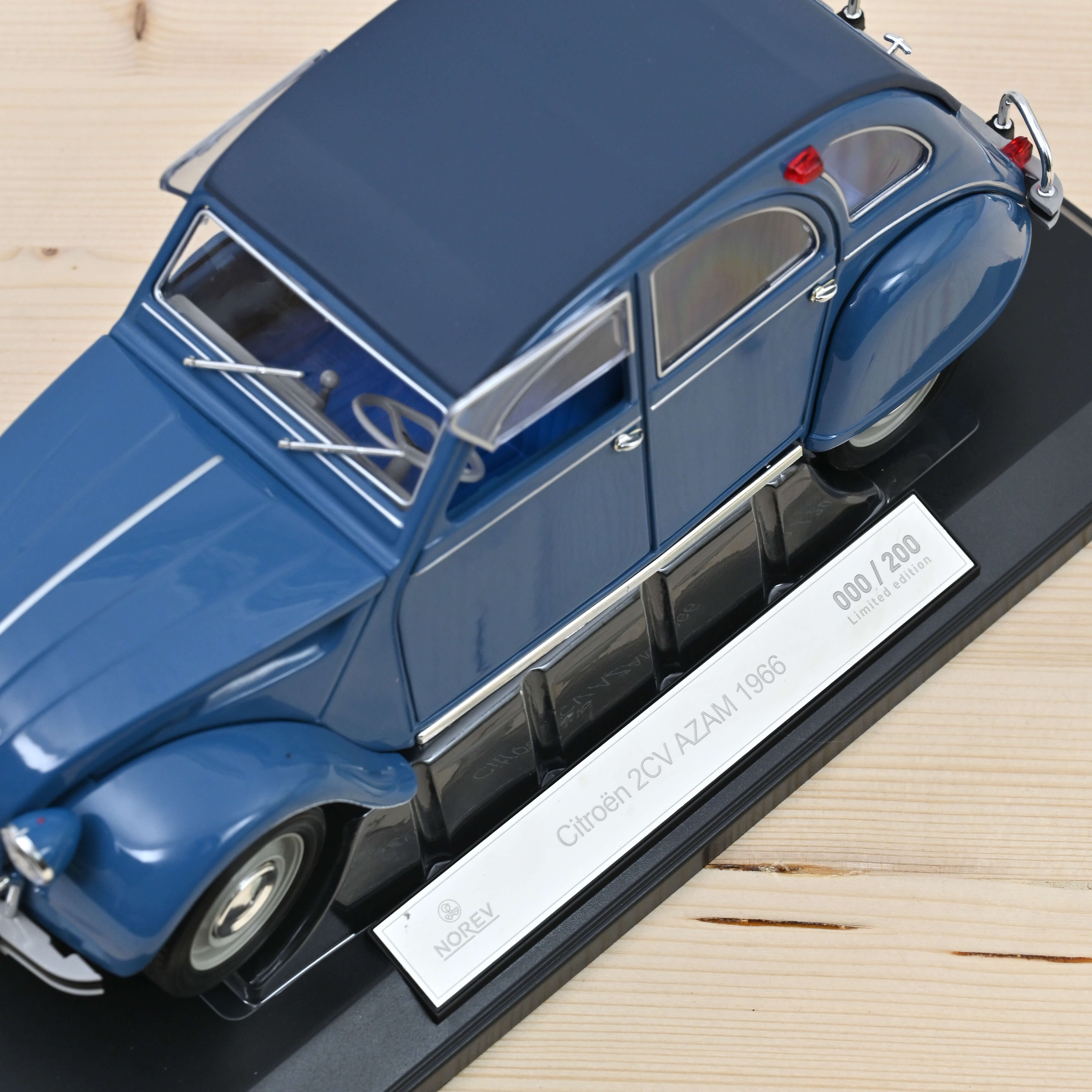 norev-citro-n-2cv-azam-1966-1-17-blu-cyclades-200-pz image 4