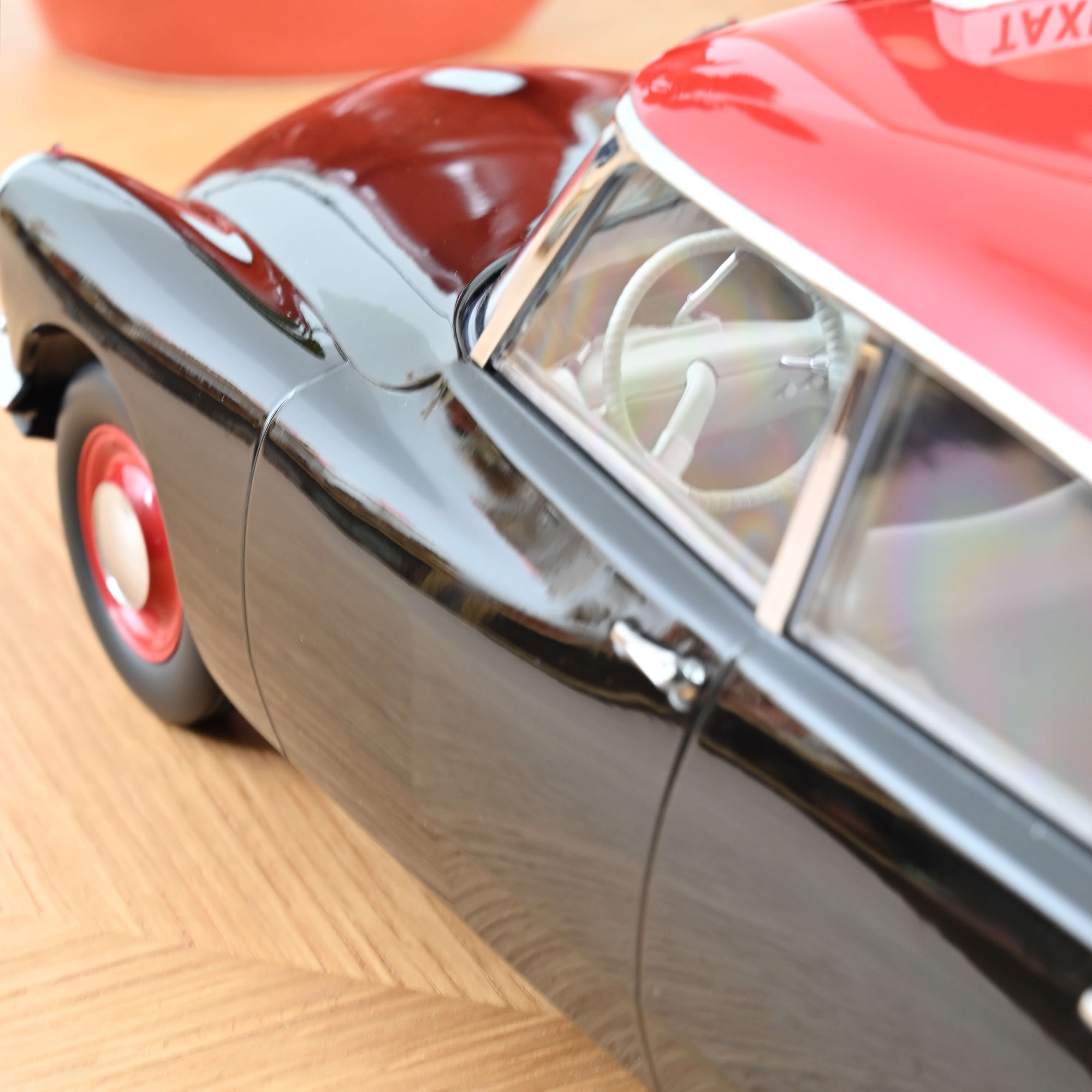 norev-citro-n-ds-19-1959-taxi-parisien-modellino-auto-1-12-150pcs image 3