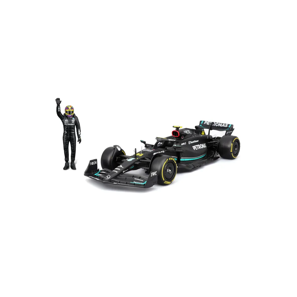 bburago-mercedes-w14-e-performance-44-lewis-hamilton-f1-2023-1-24-con-pilota image 1