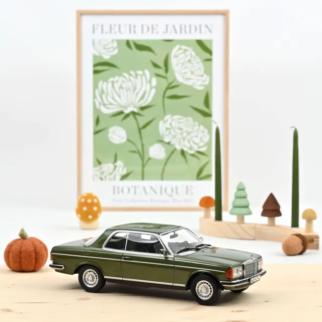 norev-mercedes-benz-280-ce-1980-1-18-verde-metallizzato image 1