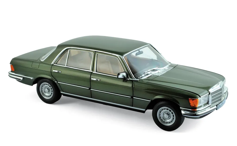 norev-mercedes-benz-450-sel-6-9-1976-1-18-modellino-auto-d-epoca-verde-metallizz image 1