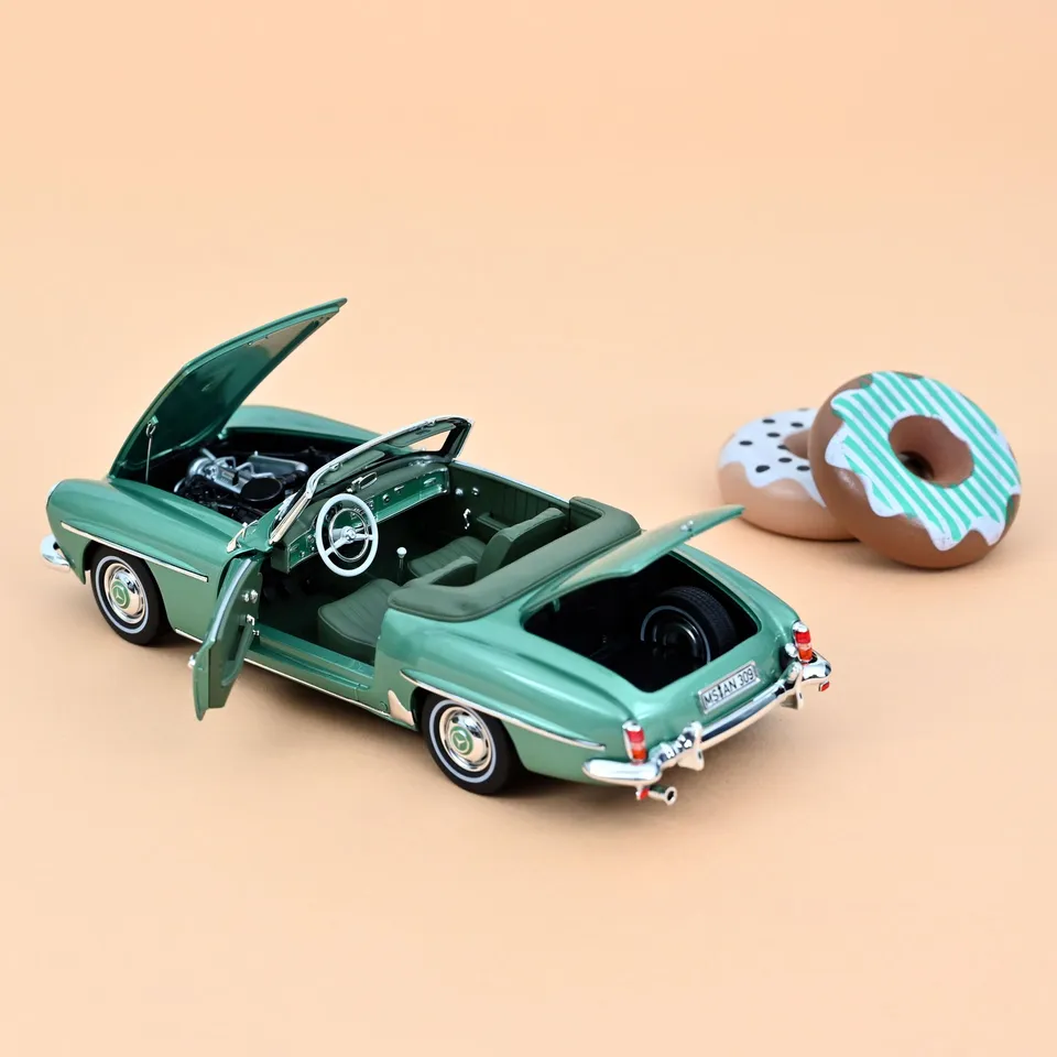 norev-mercedes-benz-190-sl-1957-modellino-auto-1-18-verde-chiaro-metallizzato image 1