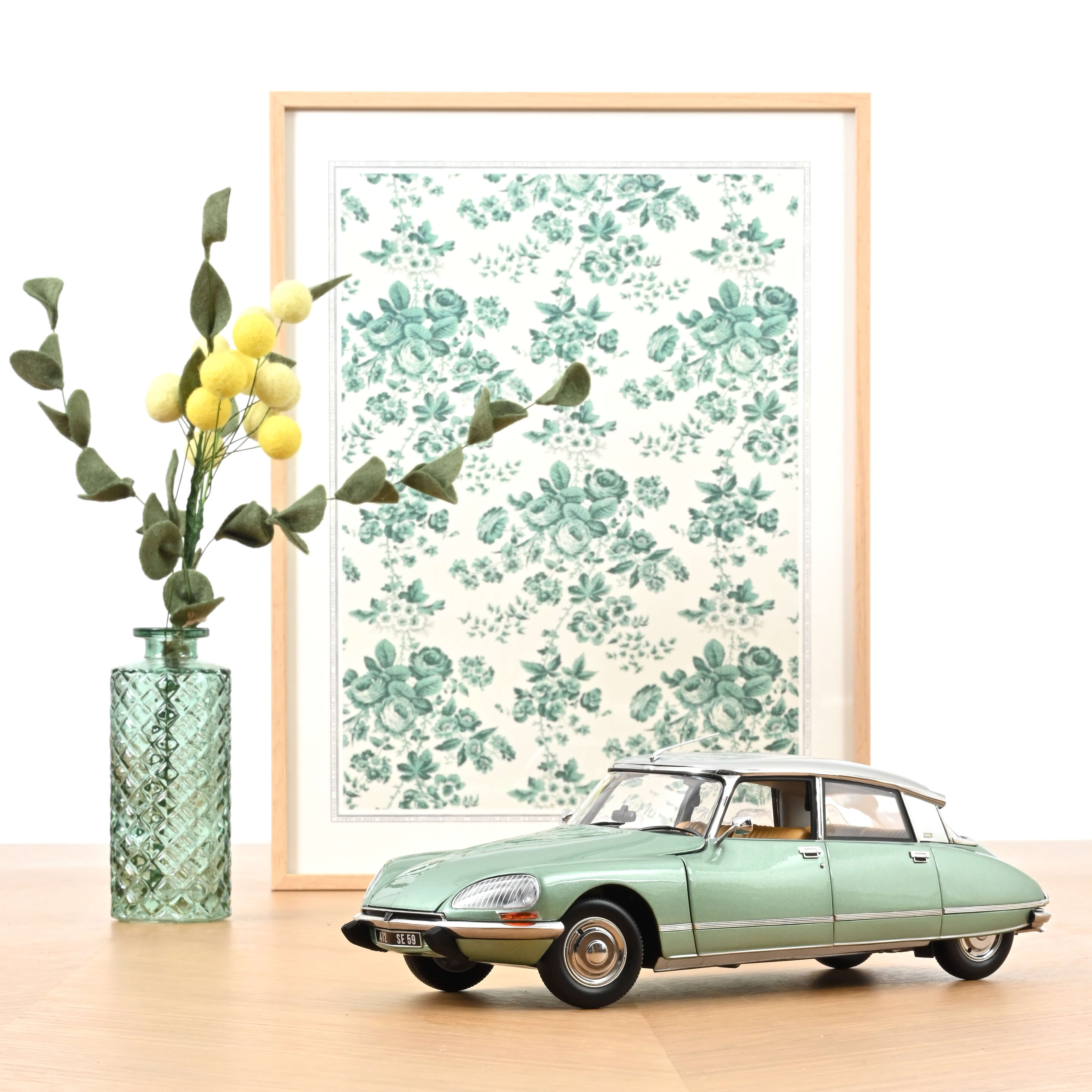 norev-citro-n-ds-23-pallas-1972-modellino-auto-1-18-verde-metallizzato-400pz image 1