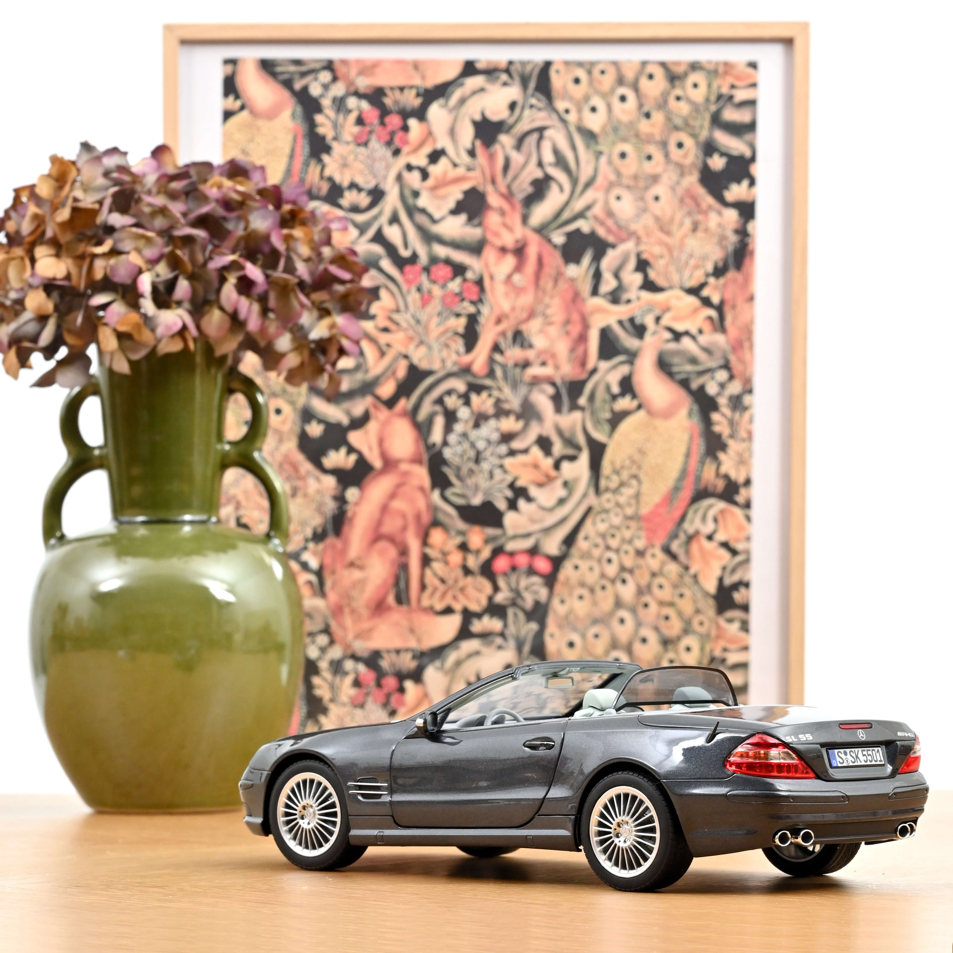 norev-mercedes-benz-sl-55-amg-2003-modellino-1-18-gris-tactite-metallizzato-200- image 4