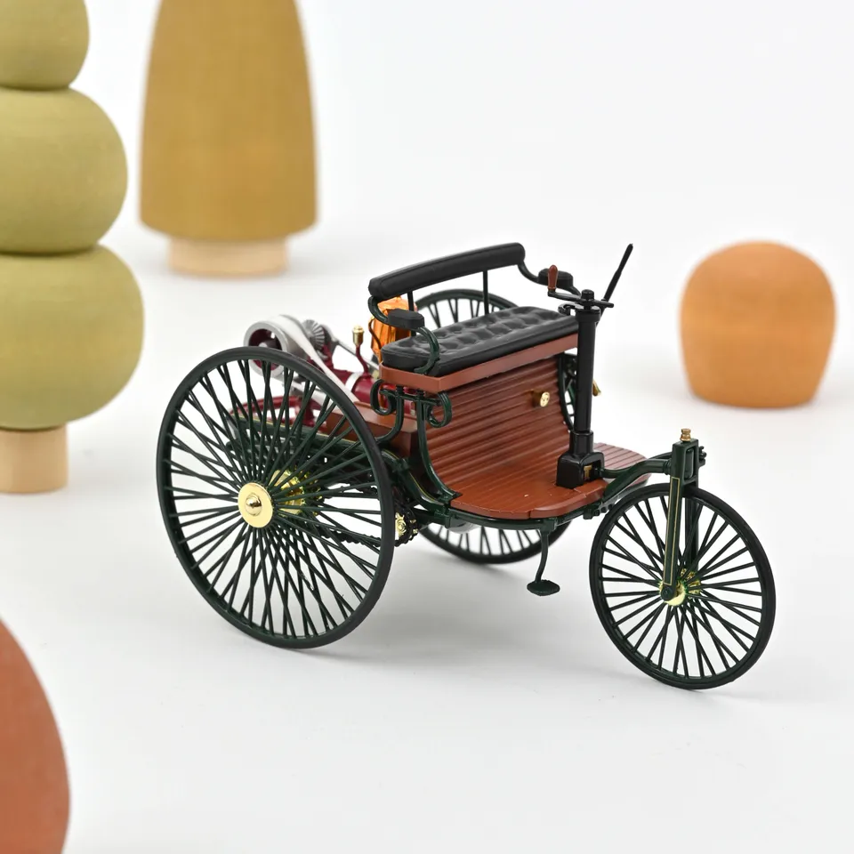 norev-benz-patent-motorwagen-1886-modellino-auto-1-18-verde-2 image 1