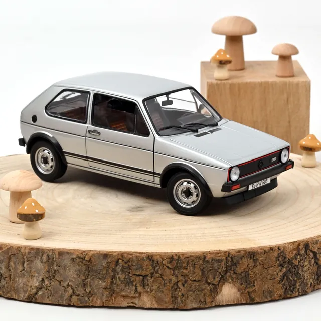 norev-vw-golf-gti-1976-argent-modellino-auto-1-18 image 1