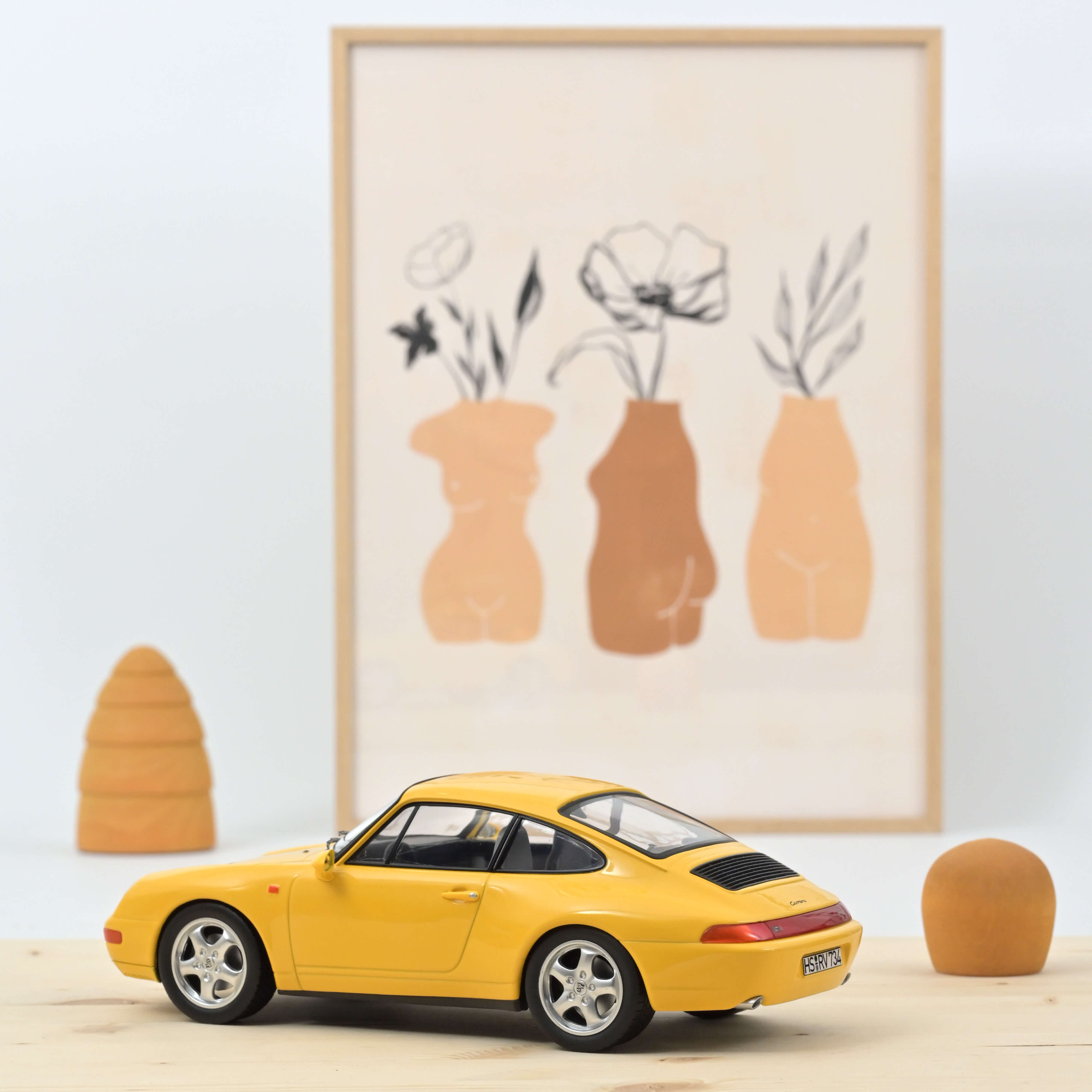 norev-porsche-911-carrera-1994-modellino-auto-1-18-giallo image 2