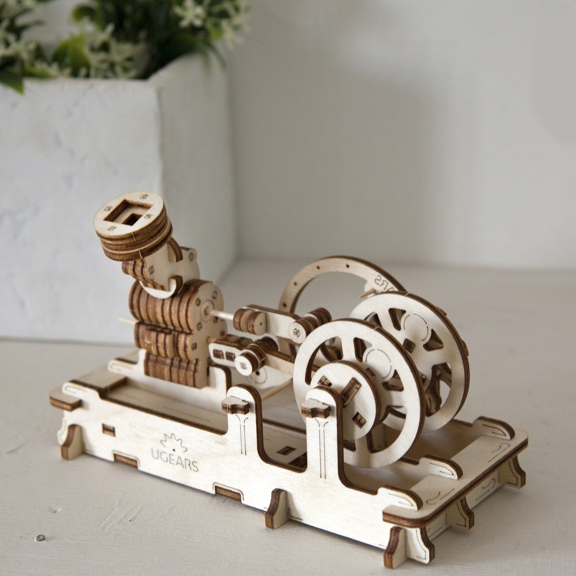 ugears-pneumatic-engine-motore-pneumatico-meccanico-in-legno image 8