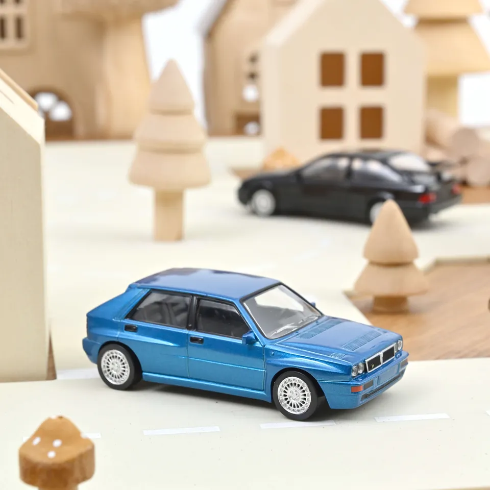 norev-lancia-delta-hf-evo-2-1993-bleu-laos-jet-car-scala-1-43 image 1
