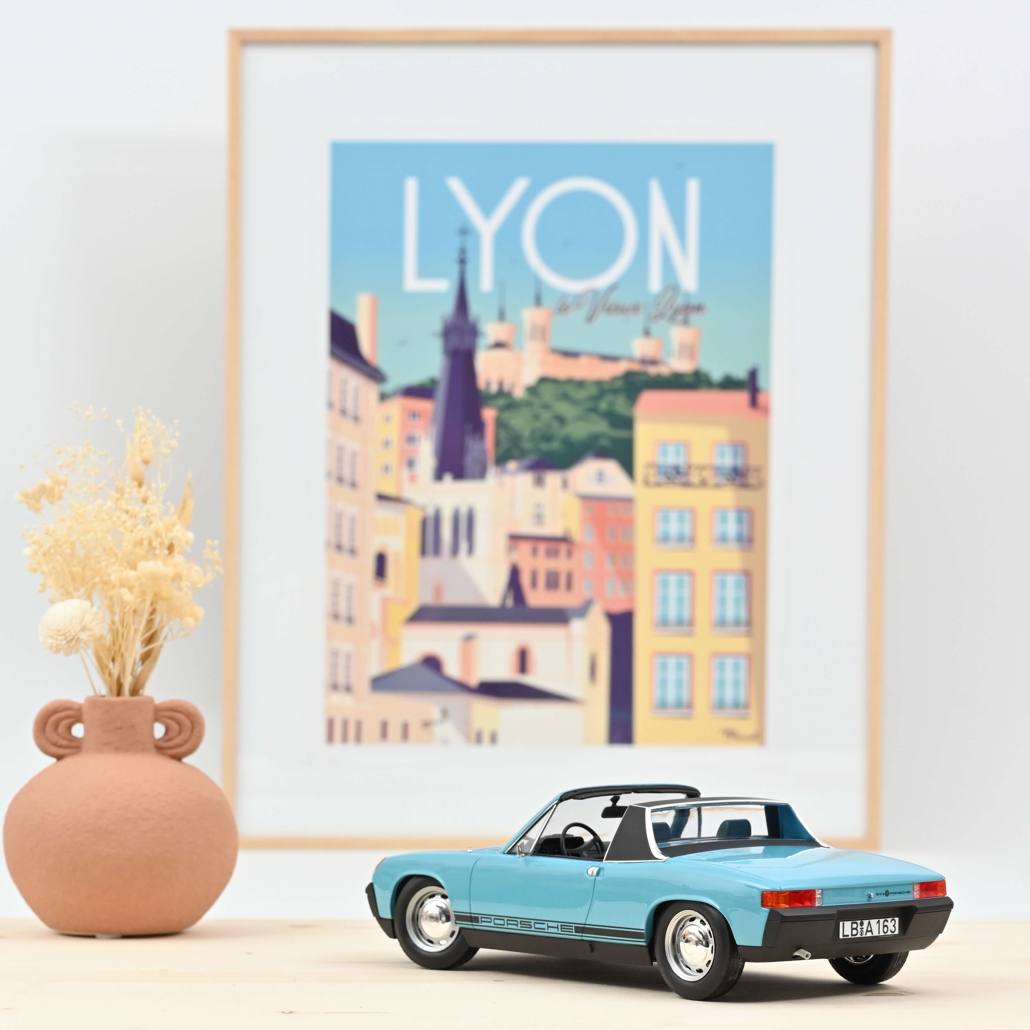 norev-vw-porsche-914-1-7-1973-blu-chiaro-1-18-edizione-limitata-200-pezzi image 2