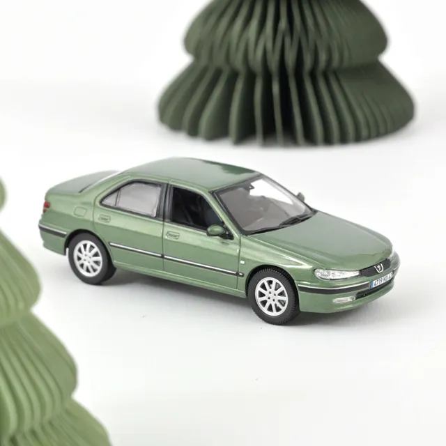 norev-peugeot-406-2002-modellino-auto-1-43-verde-come image 1