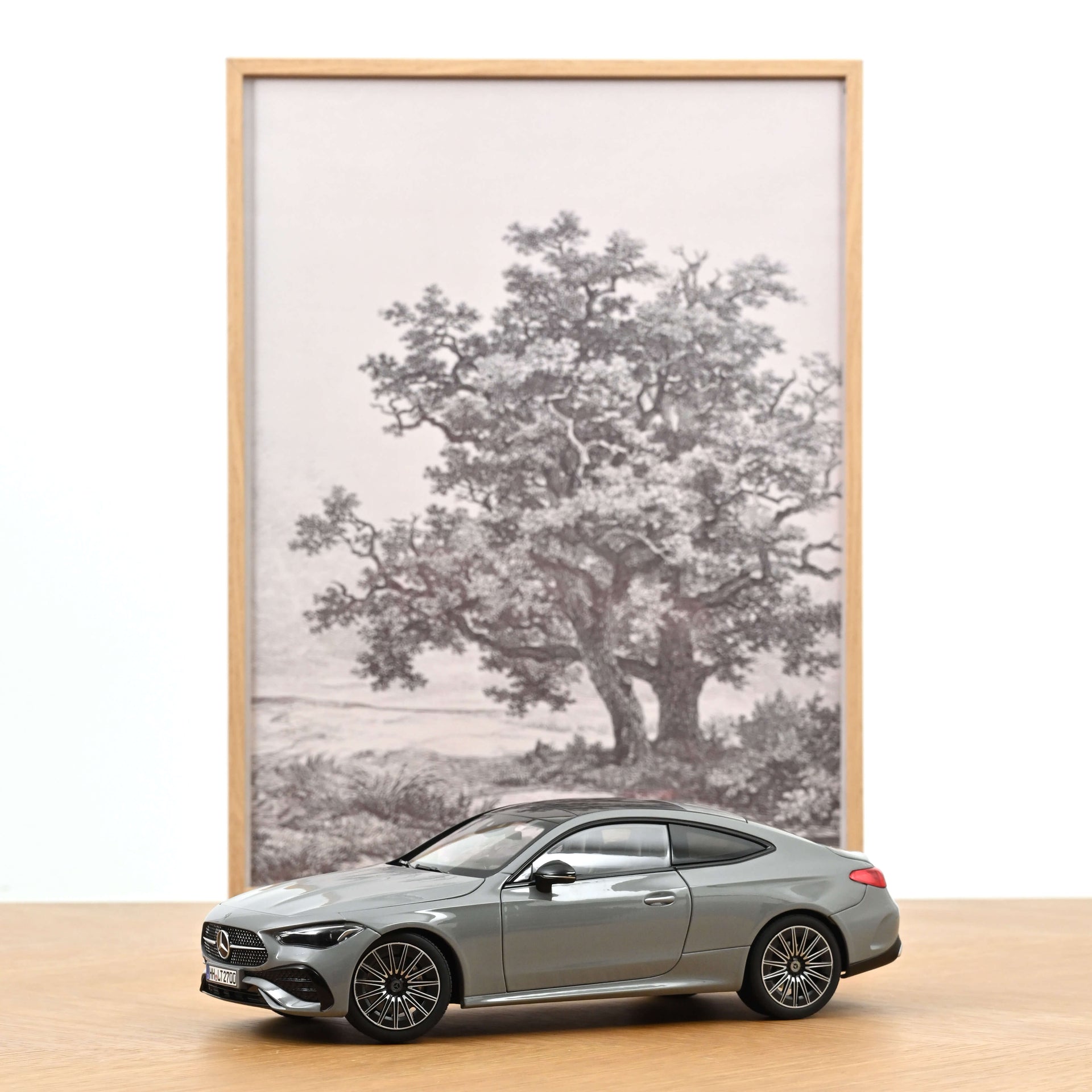 norev-mercedes-benz-cle-coup-2024-alpine-grey-1-18-edizione-200-pz image 1