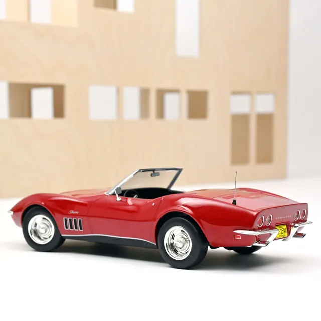 norev-chevrolet-corvette-convertible-1969-rossa-1-18-modellino-die-cast-jet-car image 1