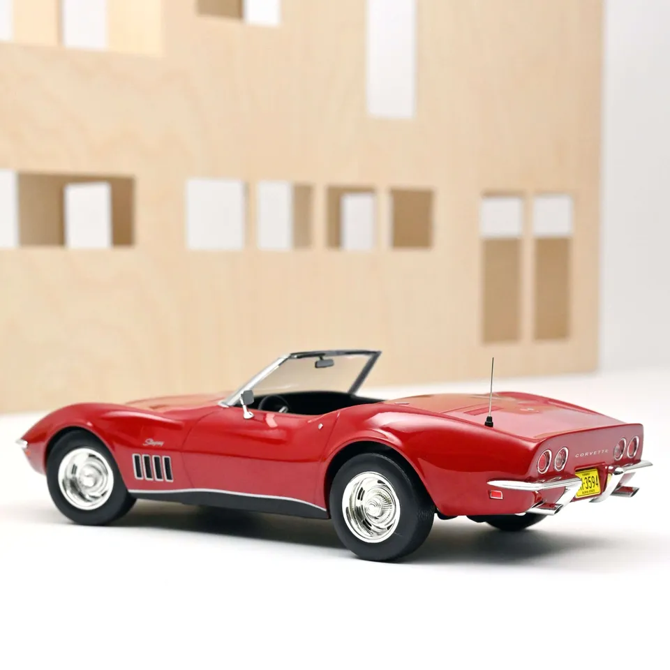 norev-chevrolet-corvette-convertible-1969-rossa-1-18-modellino-die-cast-jet-car image 1
