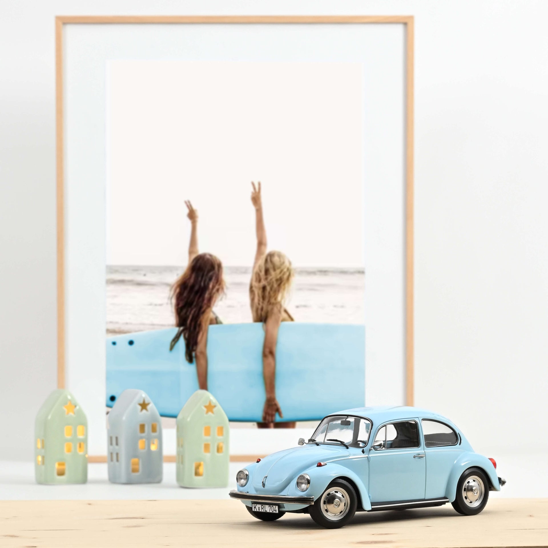 norev-vw-1303-maggiolino-1973-1-18-light-blue-modellino-auto-d-epoca-da-collezio image 1